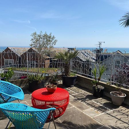The Retro Retreat With Free Parking Leilighet Hastings Eksteriør bilde