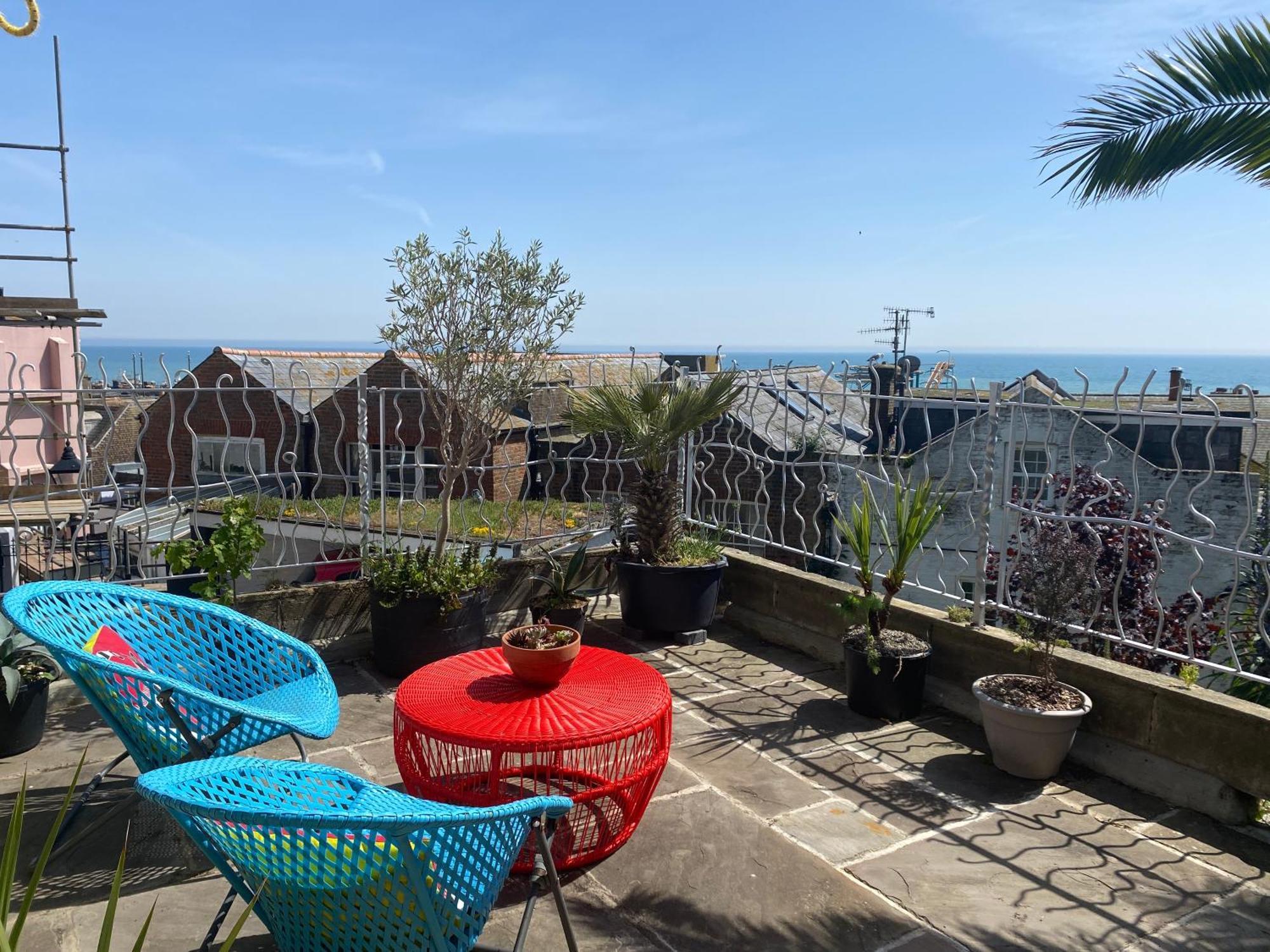 The Retro Retreat With Free Parking Leilighet Hastings Eksteriør bilde